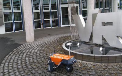 Robot Plotter überquert die Grenze nach Deutschland: Volkmann & Rossbach hat die Schaufel